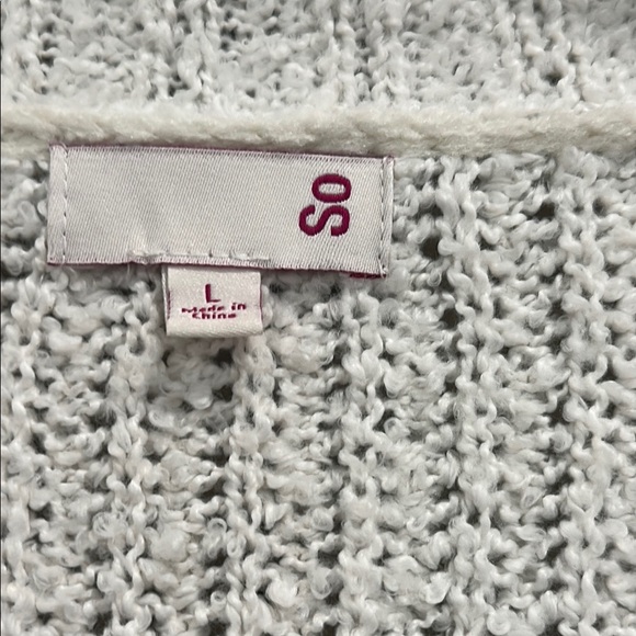 SO Women's Cream V-Neck Sweater - Picture 5 of 12